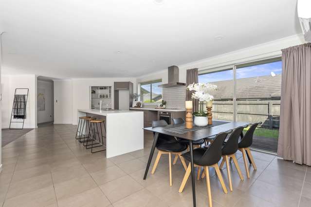 42 Somerton Drive Huntington_4