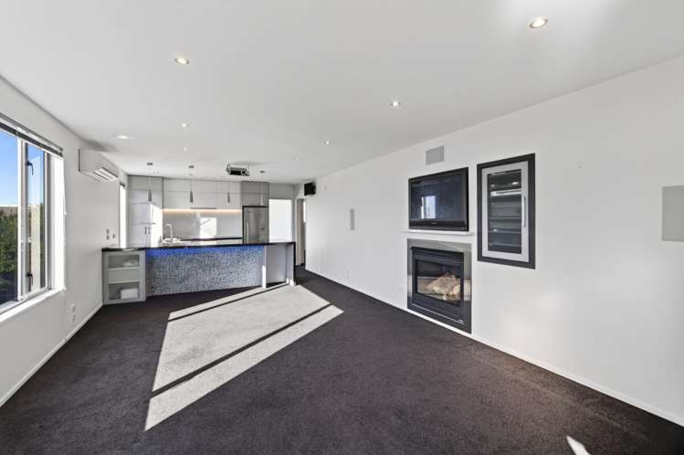 11 Holt Place Burnside_23
