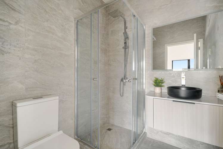 5/32 Tapuwae Way Mangere Bridge_9