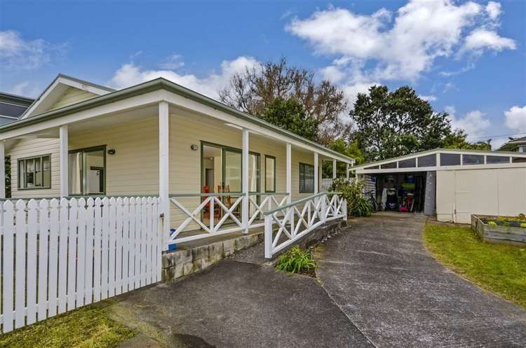 12 Regent Street Devonport_12