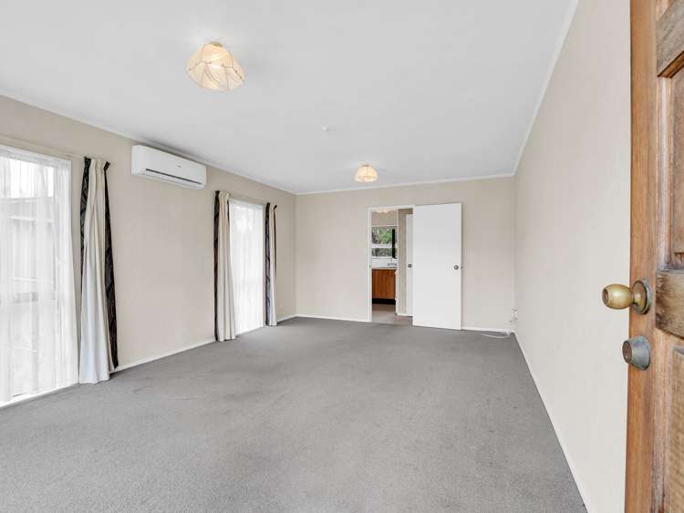 984H Tremaine Avenue Roslyn_3