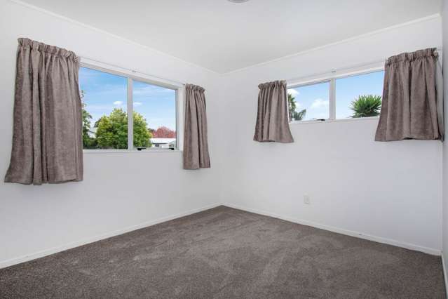 1/6 Bloomfield Place Onerahi_4
