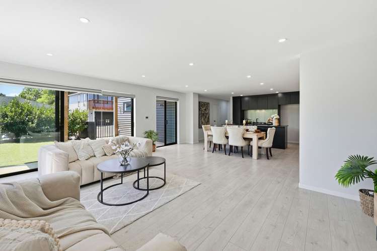 111D Woodglen Road Glen Eden_3