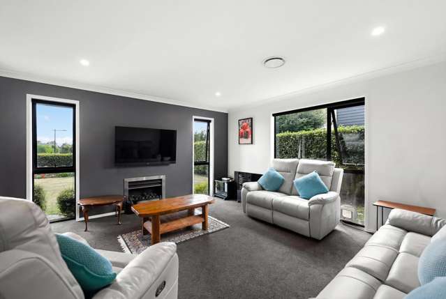 52 Norfolk Drive Cambridge_4