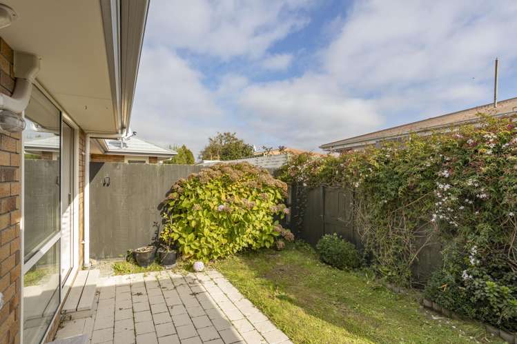 11/446 Ferry Road Woolston_14