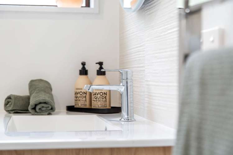 83 Rautawhiri Road Helensville_16