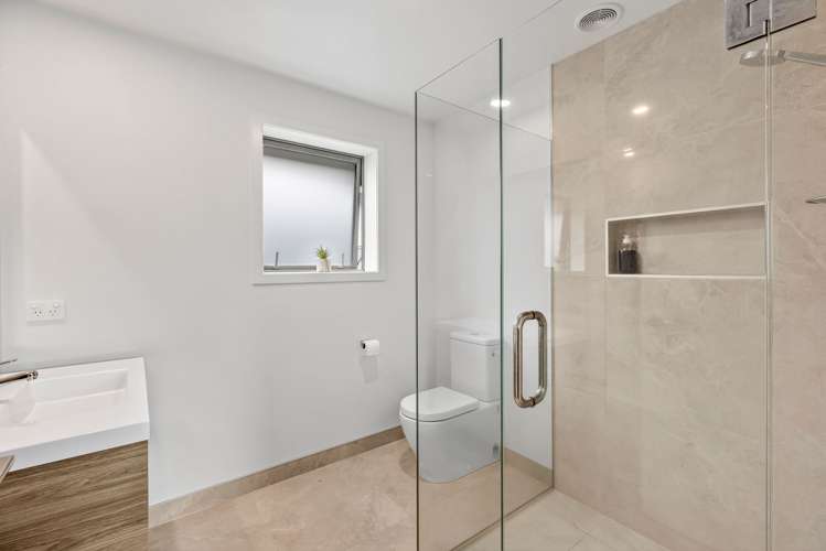 9 Brewster Crescent Lake Hawea_11