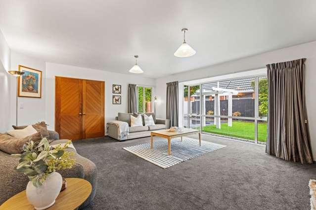 2/3 Creyke Road Fendalton_2
