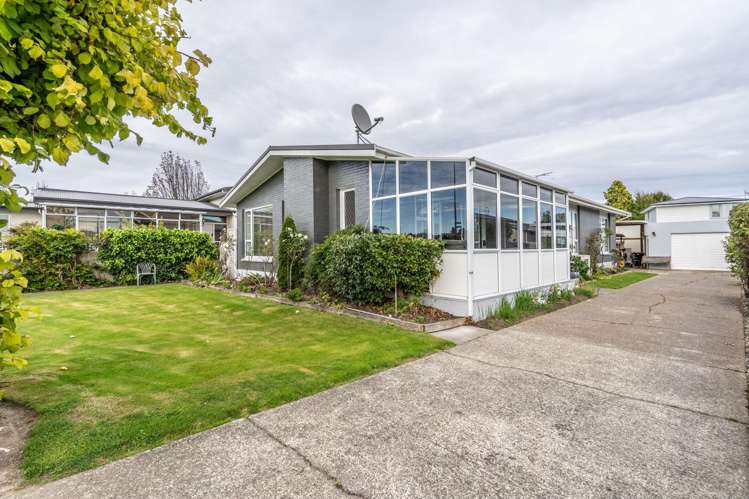438 Racecourse Road_0