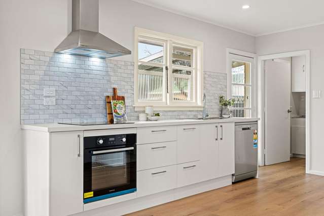 15 Vivian Street Burwood_4