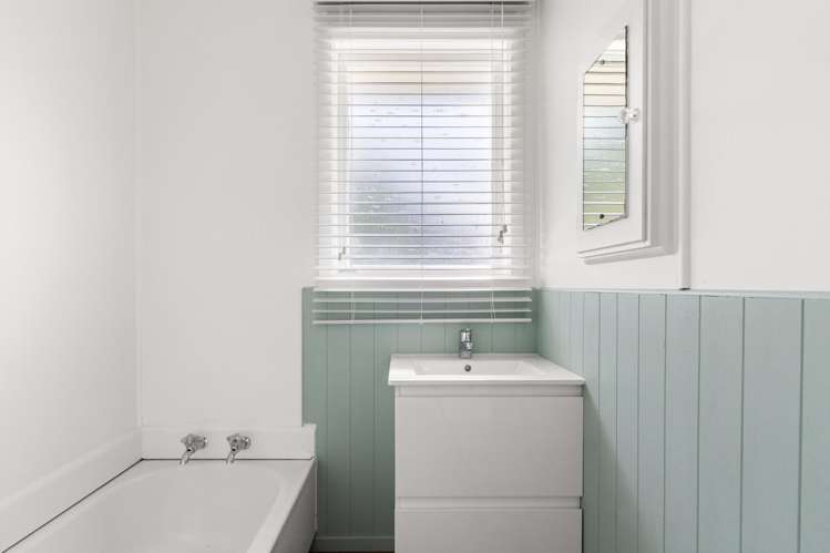 14 Justin Street Mangapapa_9