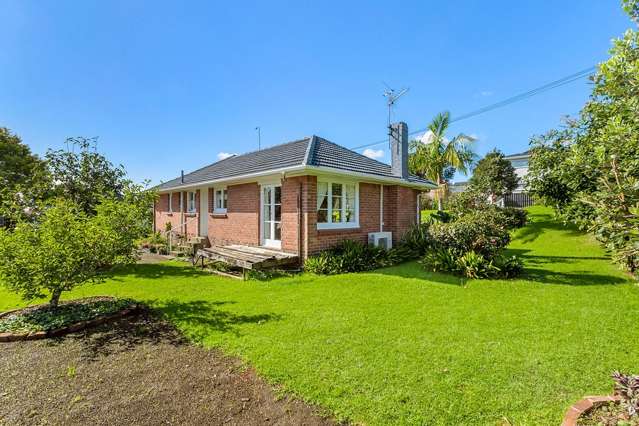 2 Norrie Avenue Mount Albert_1