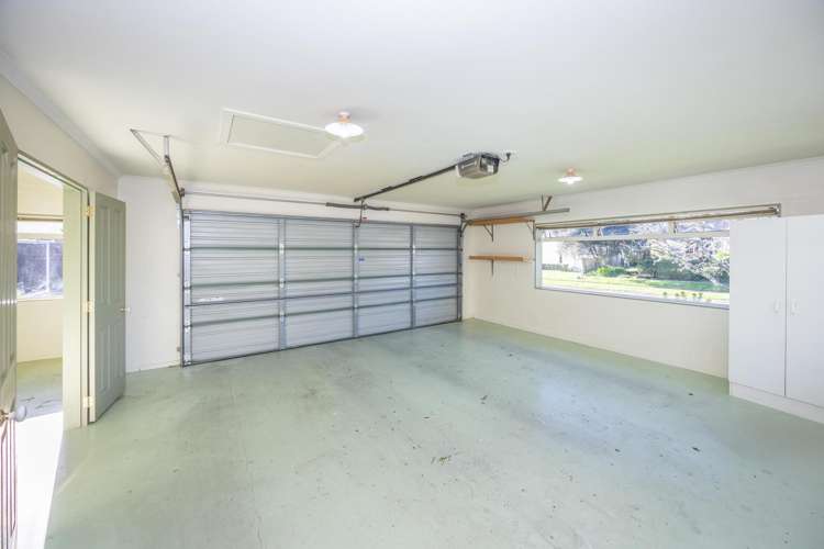 15 Roderick Place Rototuna_34