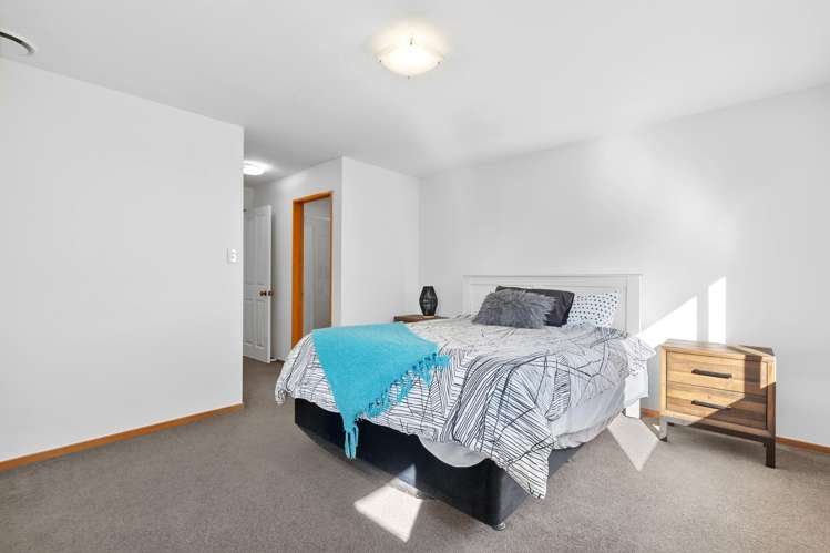 11B Little Oak Common Wanaka_11
