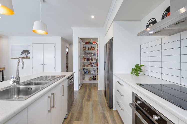 12 Wahaika Way Papamoa_3