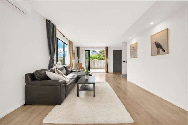 46D Carbine Road Mt Wellington_2
