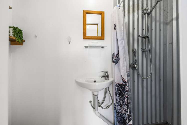 3A Snowden Place Raglan_41