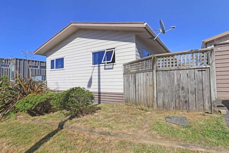 275 Dowse Drive 1306_12