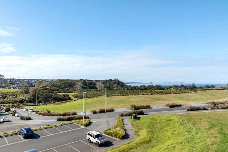 12 Kiokio Street Long Bay_25