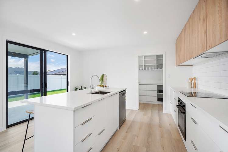 19 Te Piriti Road One Tree Point_5