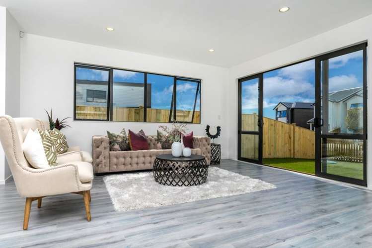 22 Kokowai Parade Hobsonville_13