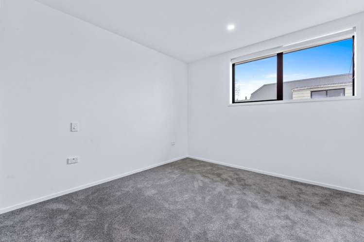  9/10 Fathom Place Te Atatū Peninsula_5