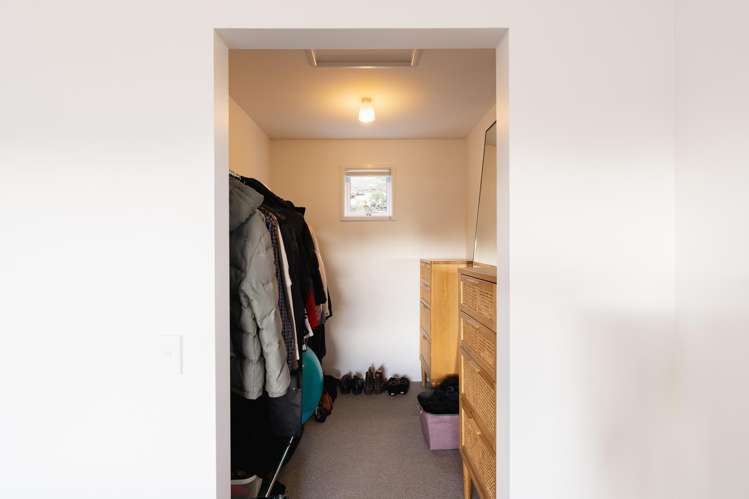 35 Waikana Street Broad Bay_28