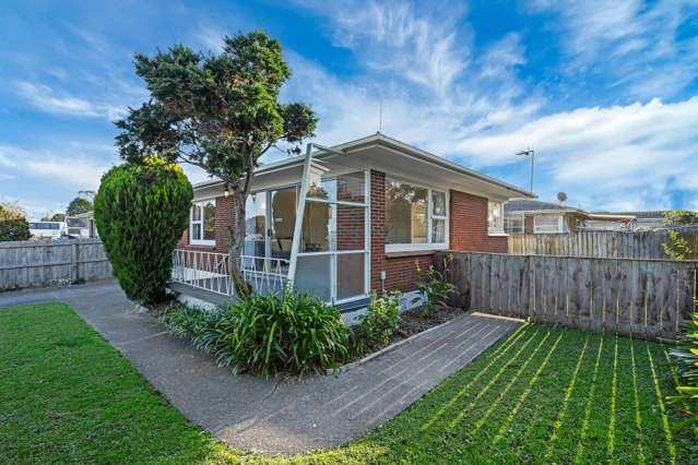 2/1 Chevis Place Pakuranga_4