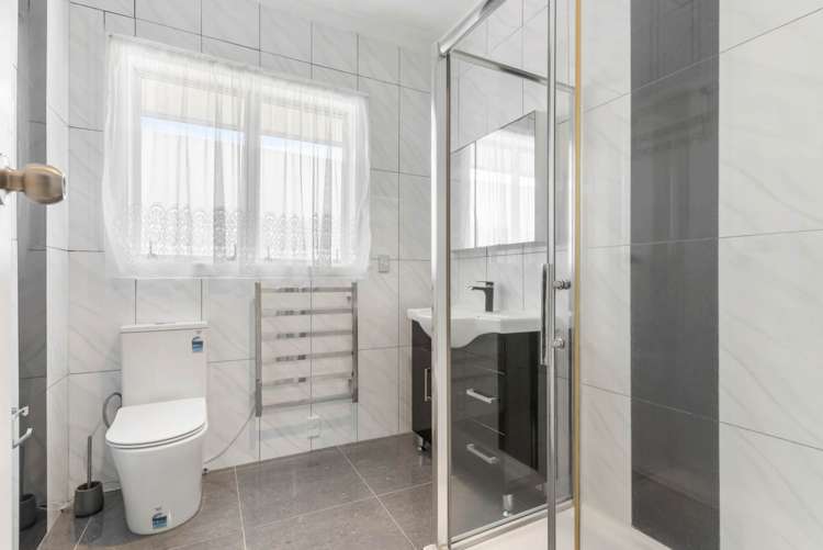 19 Dryden Avenue Papatoetoe_24