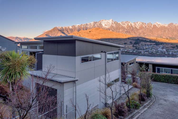84 Hensman Road Queenstown_20