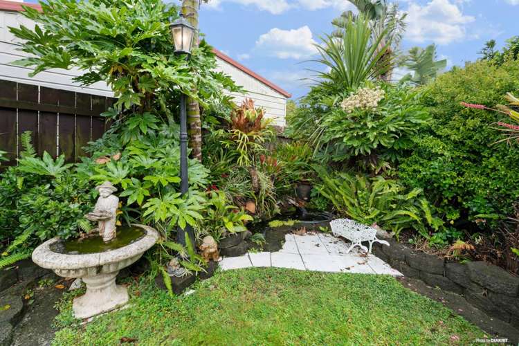 11 Sunningdale Street Wattle Downs_9