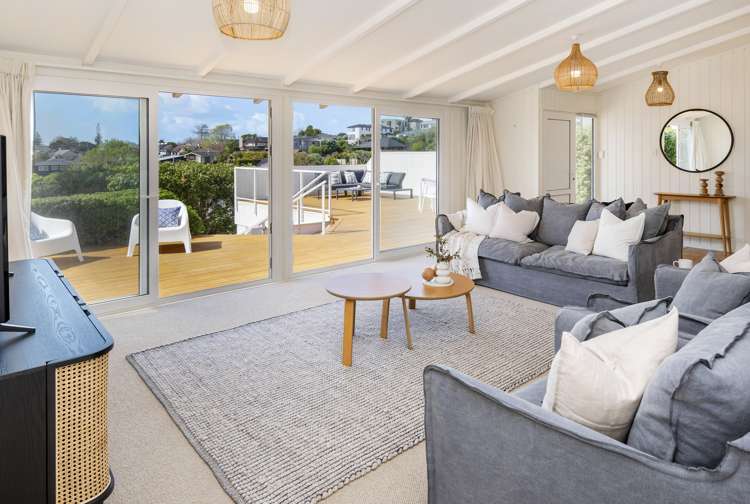 14 Mcmillan Place Mellons Bay_11