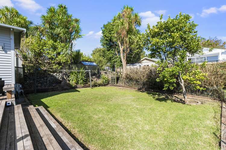 118 Peary Road Mount Eden_7