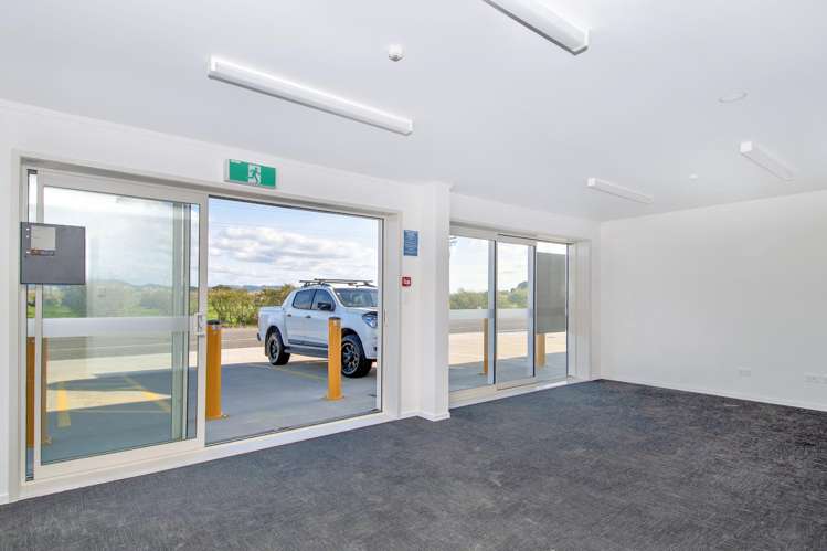 2/61 Mill Road Whakatane_3