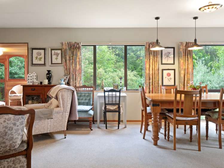 27 Kelvin Road North East Valley_7