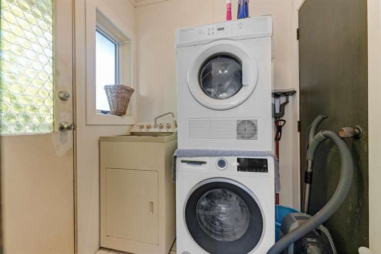 1/50 Stanniland Street Sunnyhills_16