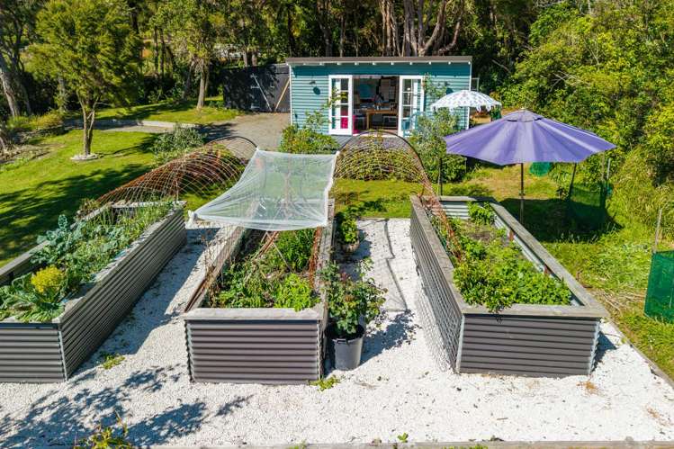 12 Manuka Drive Ngakuta Bay_4