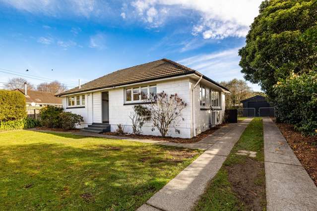 School Zone + Potential - A Win for All Buyers