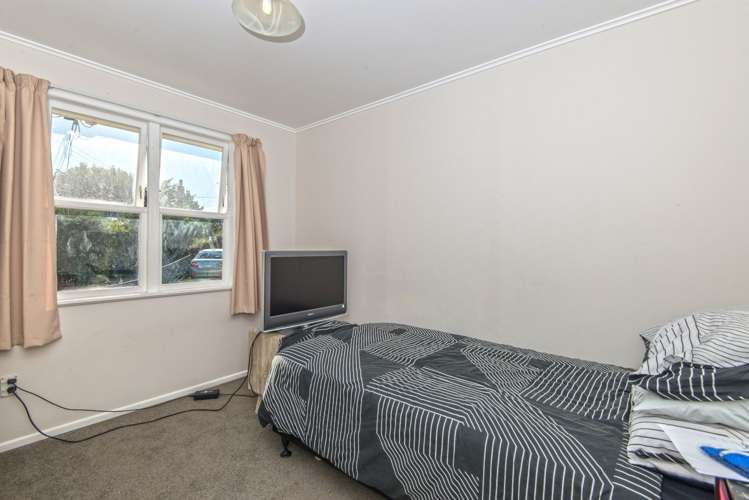 25 Hutchinsons Road Bucklands Beach_9