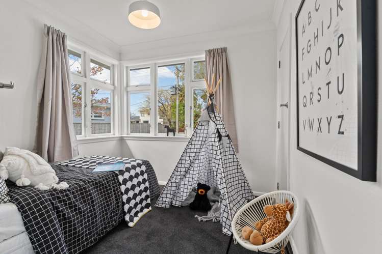 9 Armstrong Avenue Carterton_9