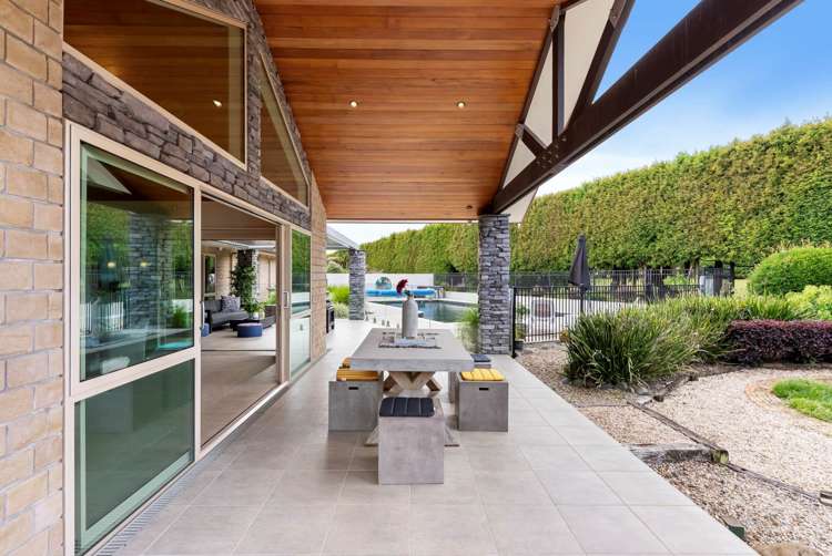 61 Puketutu Road Bombay_18