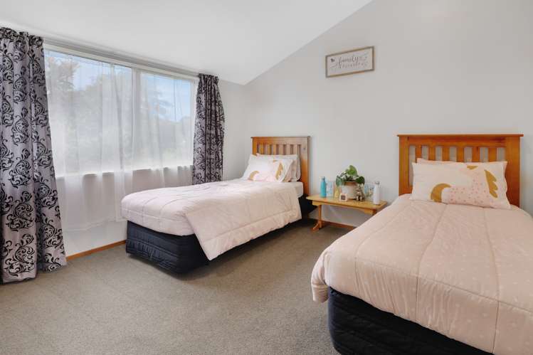 22 Mervyn Drive Avondale_17