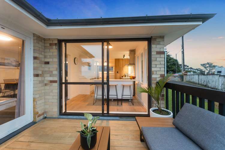 1/177 Glenfield Road Hillcrest_5