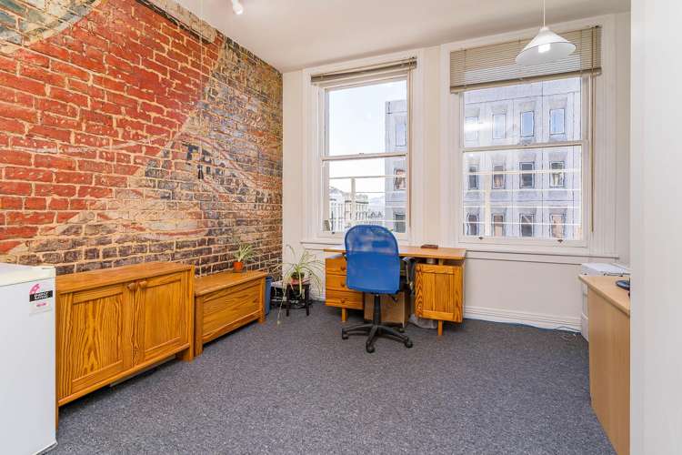 2/31 Dowling Street Dunedin Central_11