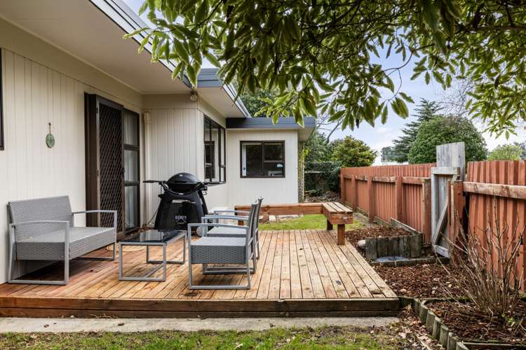 19a Menin Road Onekawa_5