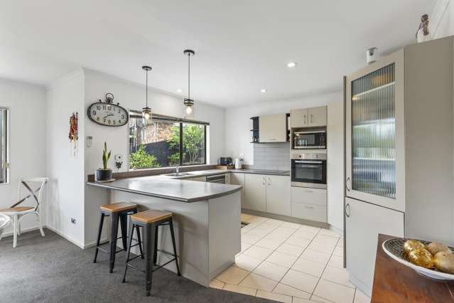 78 View Ridge Drive Ranui_1