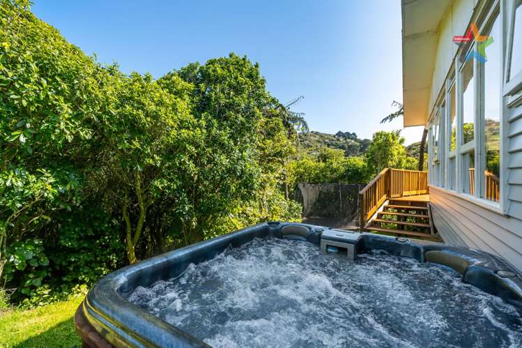 64 Pekanga Road Normandale_12