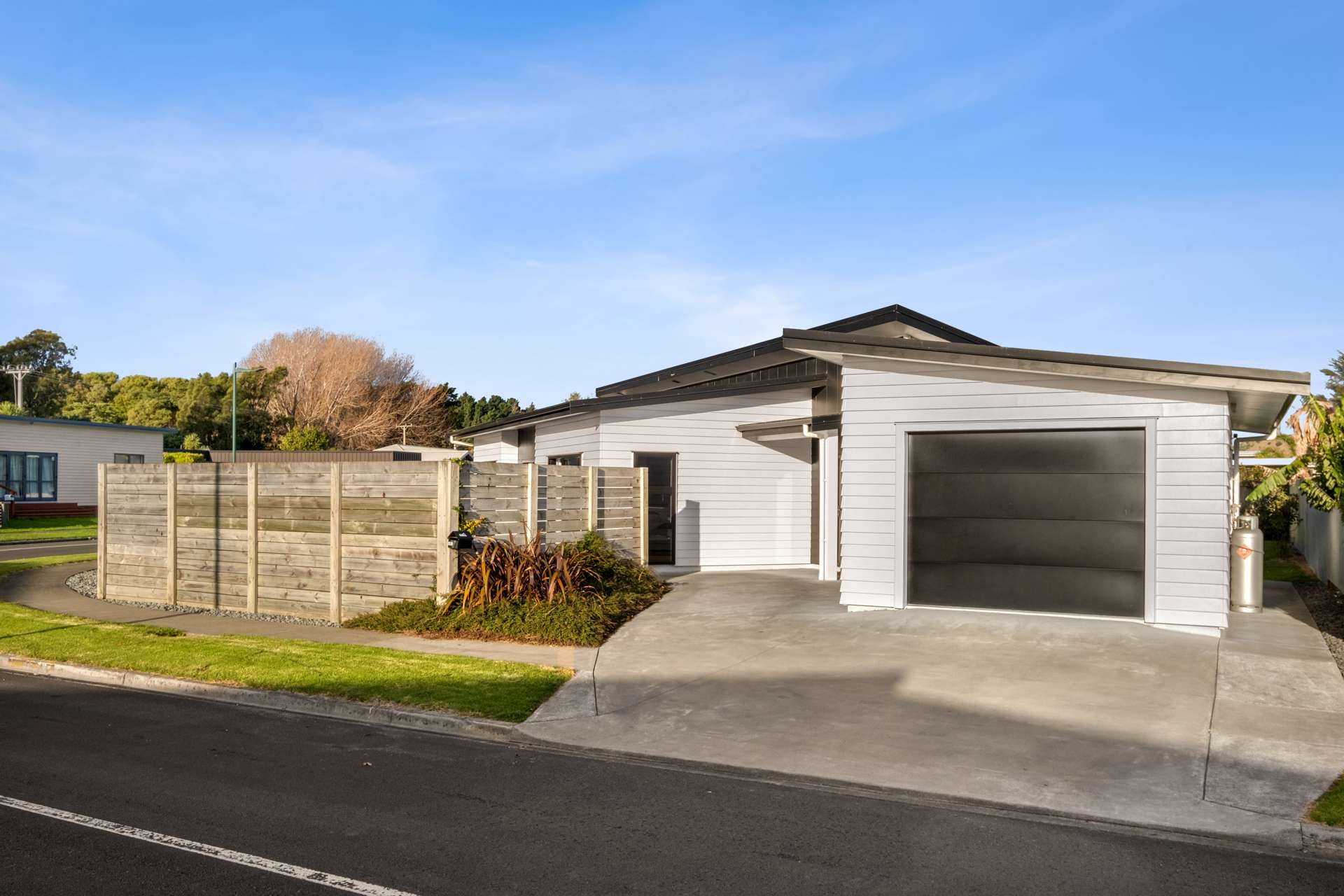 7 Tuamotu Park Wainui_0