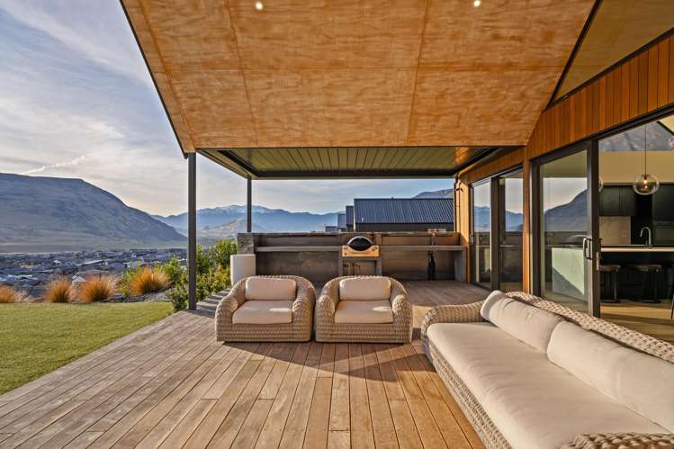 113 Spur Ridge Rise, Hanley's Farm Jacks Point_26