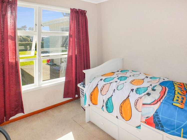 3 Mark Perreau Place Foxton_12